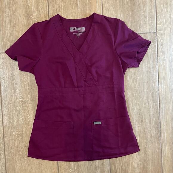 Grey’s Anatomy by Barco Scrub Top XS Wine Purple V-Neck Nursing Uniform Pocket - Picture 1 of 7